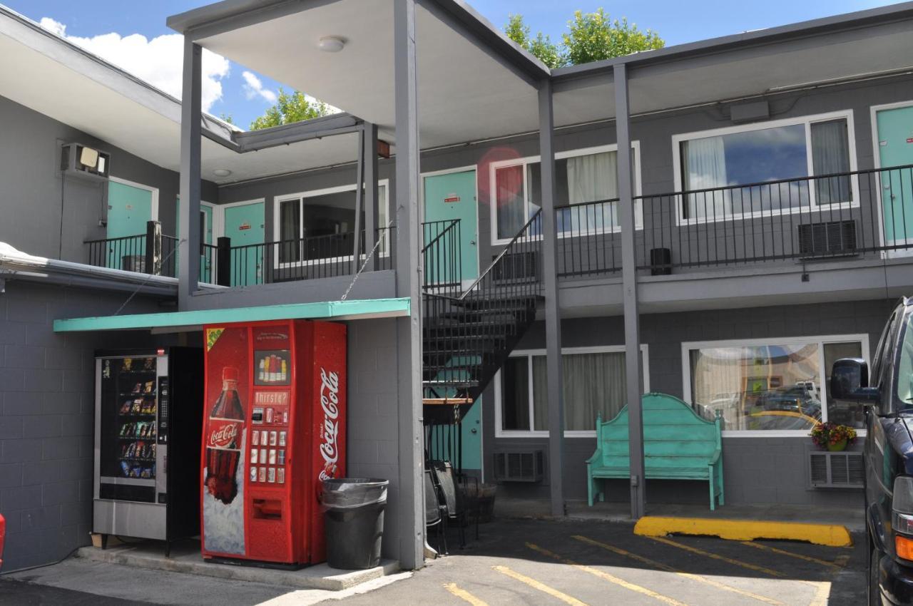 Budget Inn Express Έλενα Εξωτερικό φωτογραφία