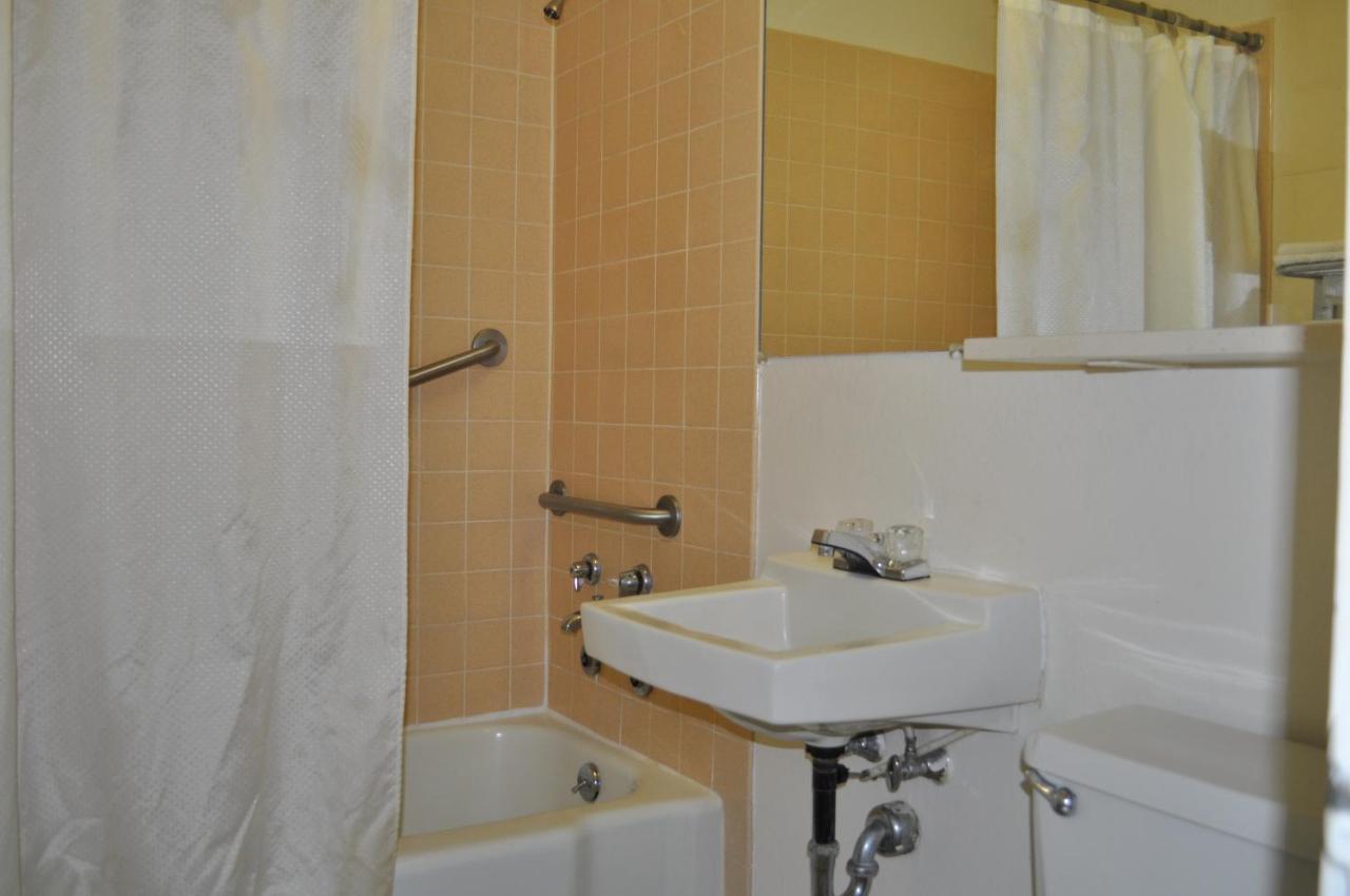 Budget Inn Express Έλενα Εξωτερικό φωτογραφία